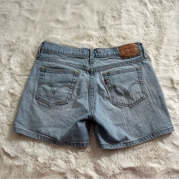 Levi’s Vintage 515 mid thigh Jean shorts dad style low waisted - Picture 1 of 12